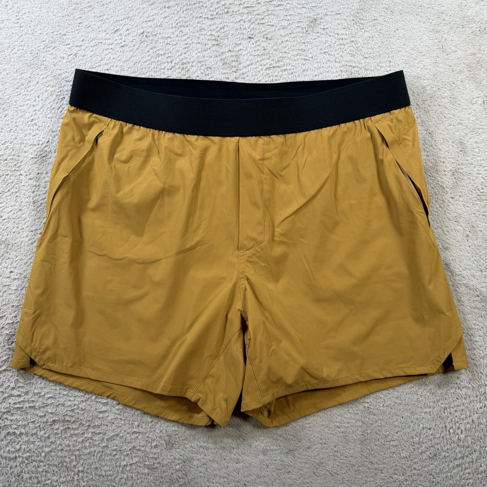 Ten Thousand Shorts Mens Large Gold The Tactical Lined Gym Training Running 5"